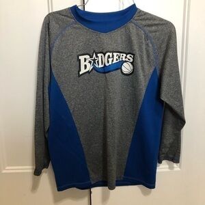 Bennington Badgers youth size medium basketball warmup